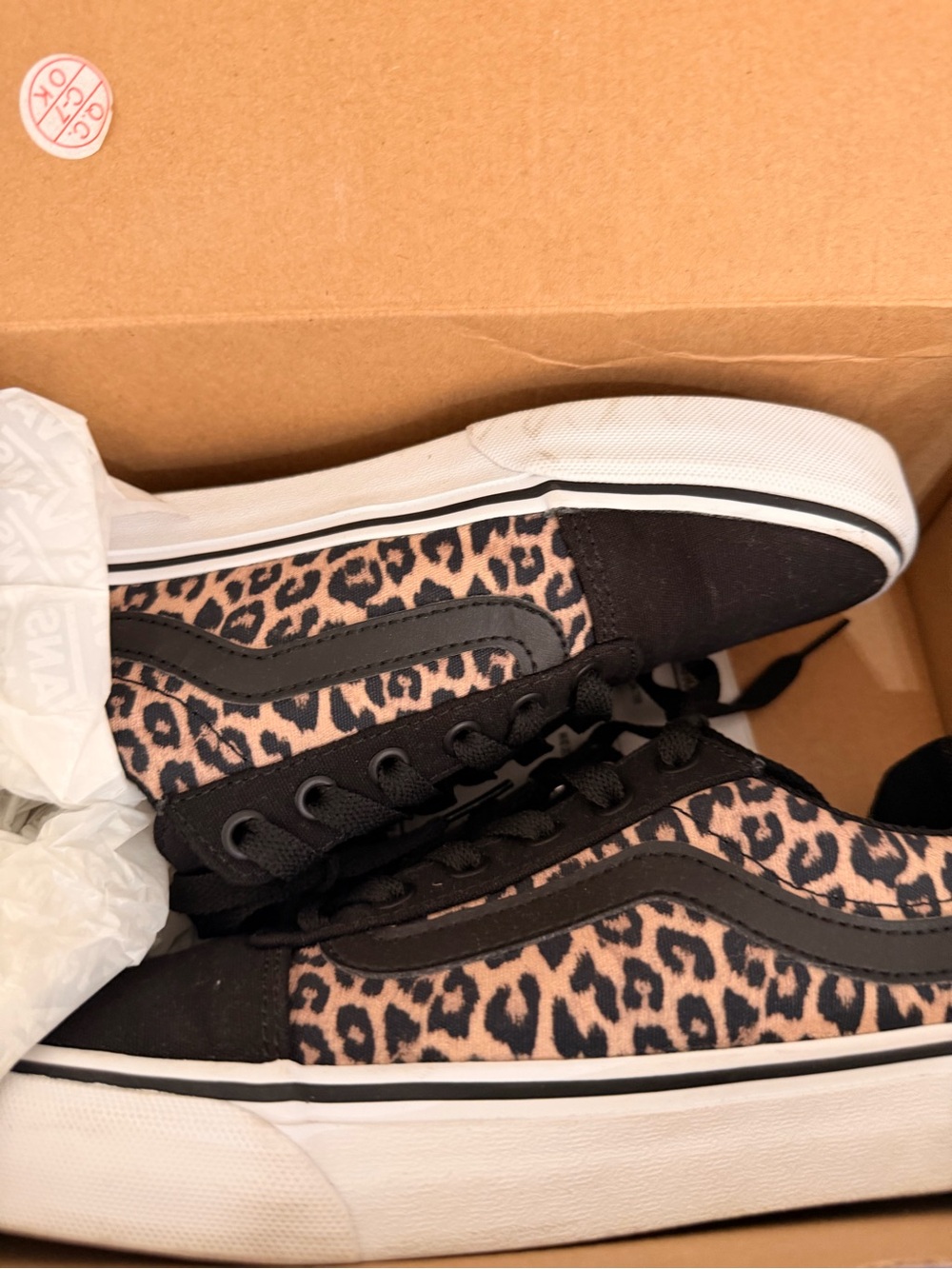 Vans Women's Low-Top Sneakers in Pink Leopard and Black - Picture 3 of 6